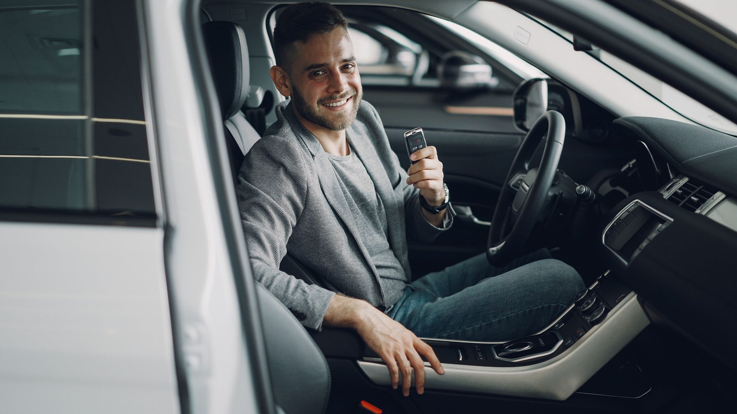 You are currently viewing Comment choisir entre Donilocation, Patrick location et Europcar